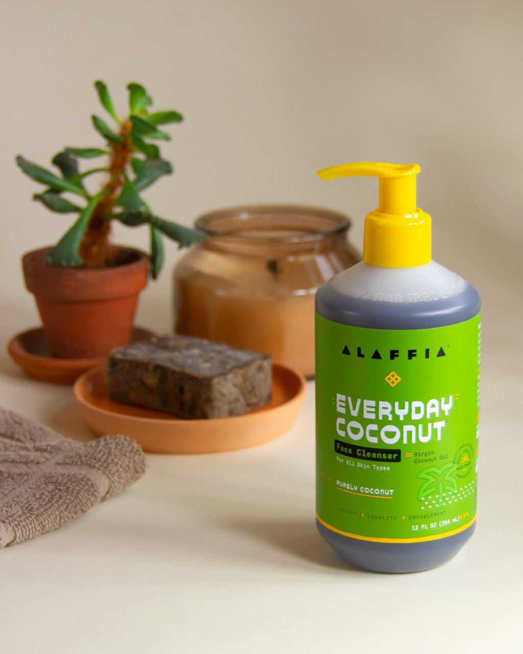 EVDY CNUT FACE WASH ( 1 X 12 OZ   )